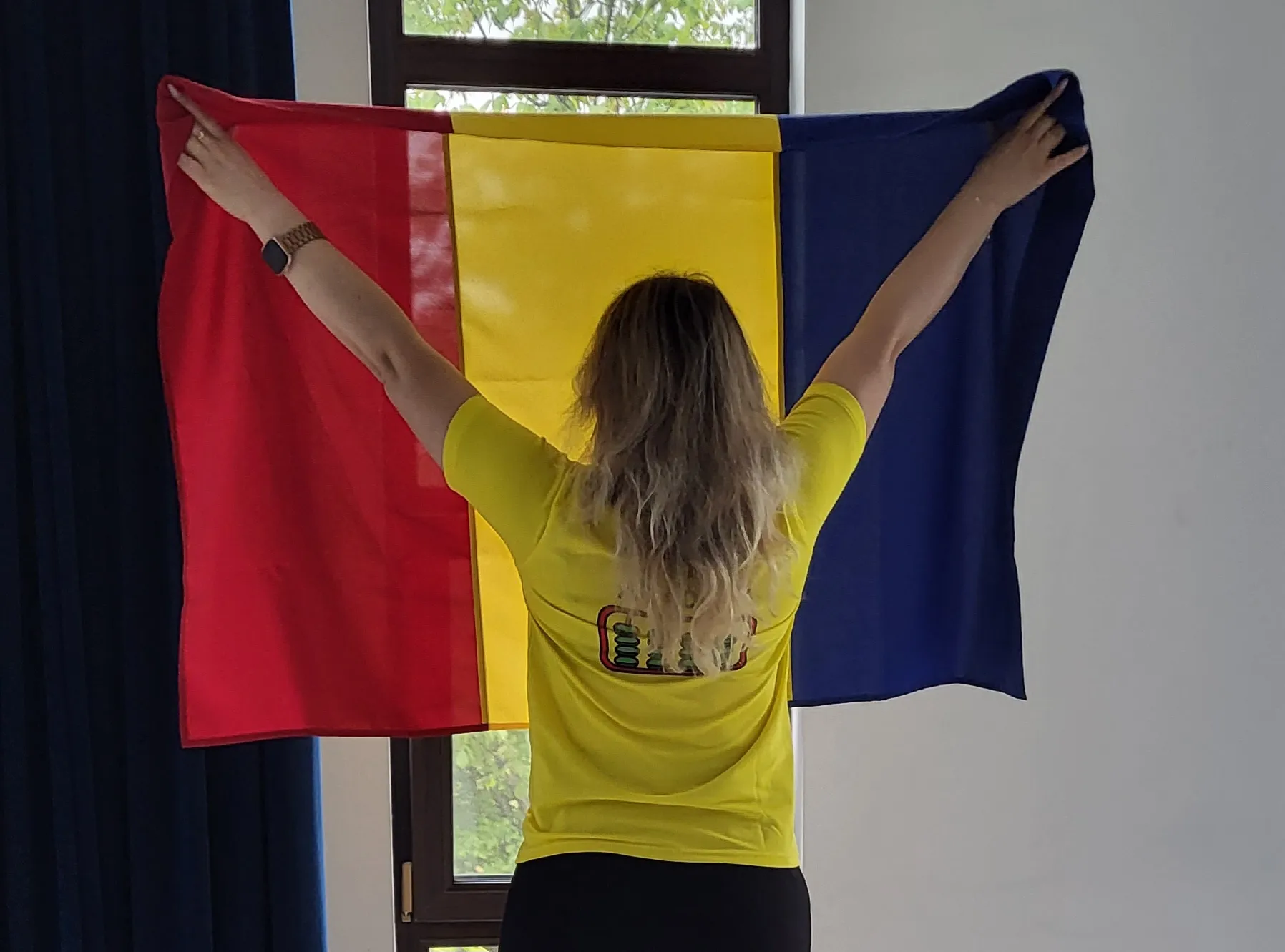 Drapelul tricolor ridicat în semn de mândrie la Chișinău 2025